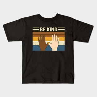 Be kind to everyone Kids T-Shirt